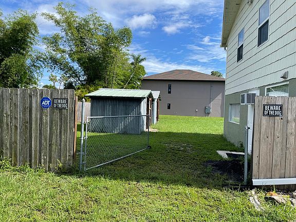 3rd image of 3541 Westwood Dr #A