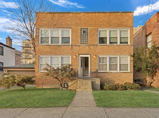 4956 Louise St, Skokie, IL 60077