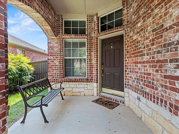 4th image of 9632 Hathman Ln