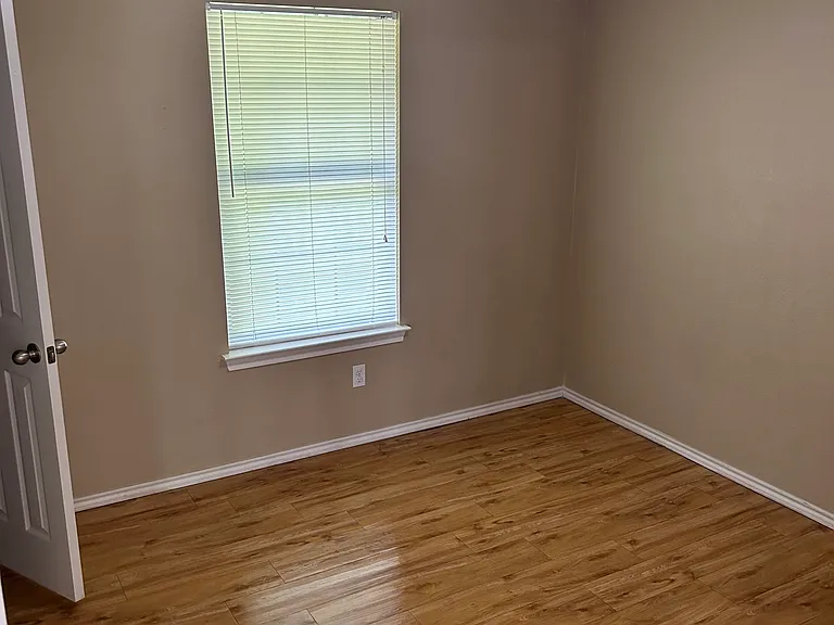 436 S Baxter Ave #1 — Photo 2