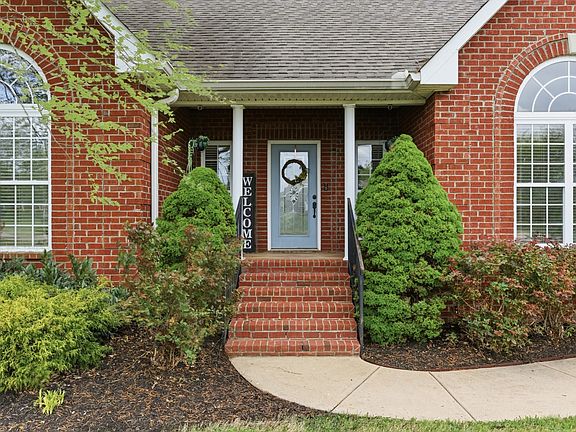 5th image of 1013 Weiss Rd
