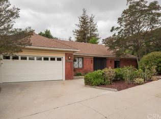 2209 N Hobart Blvd, Los Angeles, CA 90027