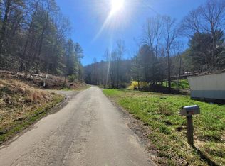 328 Wayne Laws Rd, Butler, TN 37640