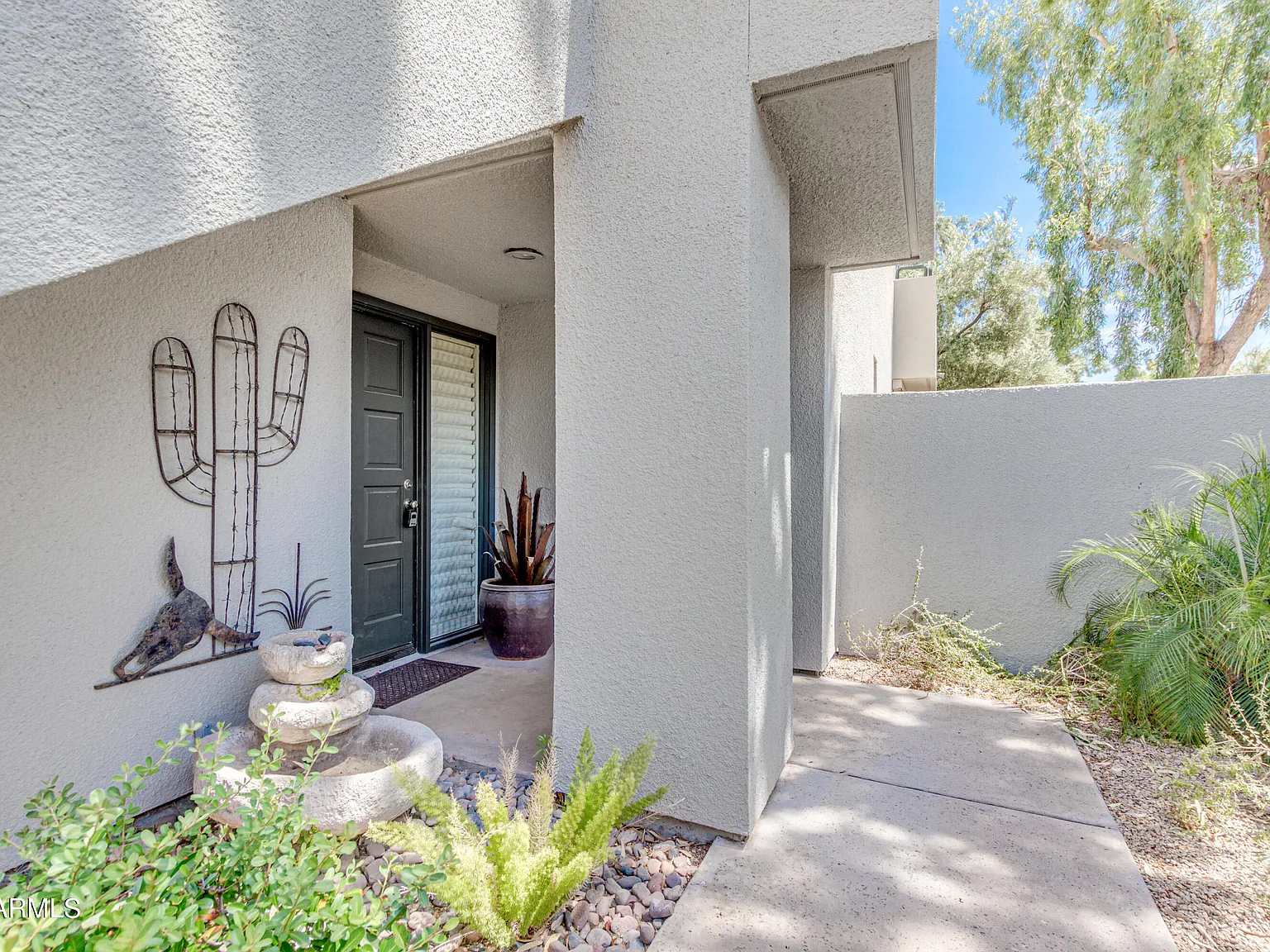 2 bed, 2.0 bath, 1104 sqft, $3,500 — Photo 3