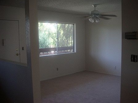 2nd image of 4514 Fulton Ave APT 201