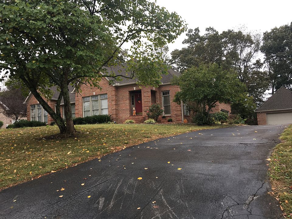 1st image of 3821 Plantation Dr