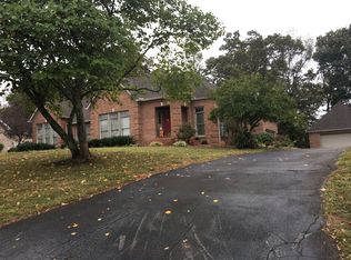 3821 Plantation Dr, Cookeville, TN 38506