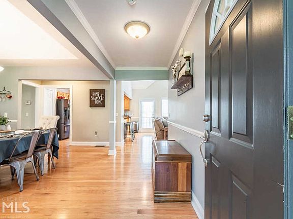 4th image of 355 Grindstone Creek Dr