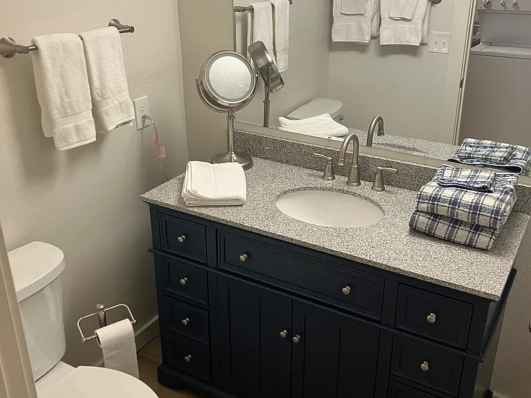 1019 E Brooklawn Dr — Photo 13