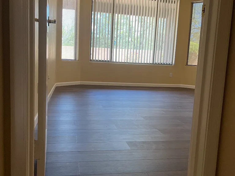 14116 W Shaw Butte Dr — Photo 6