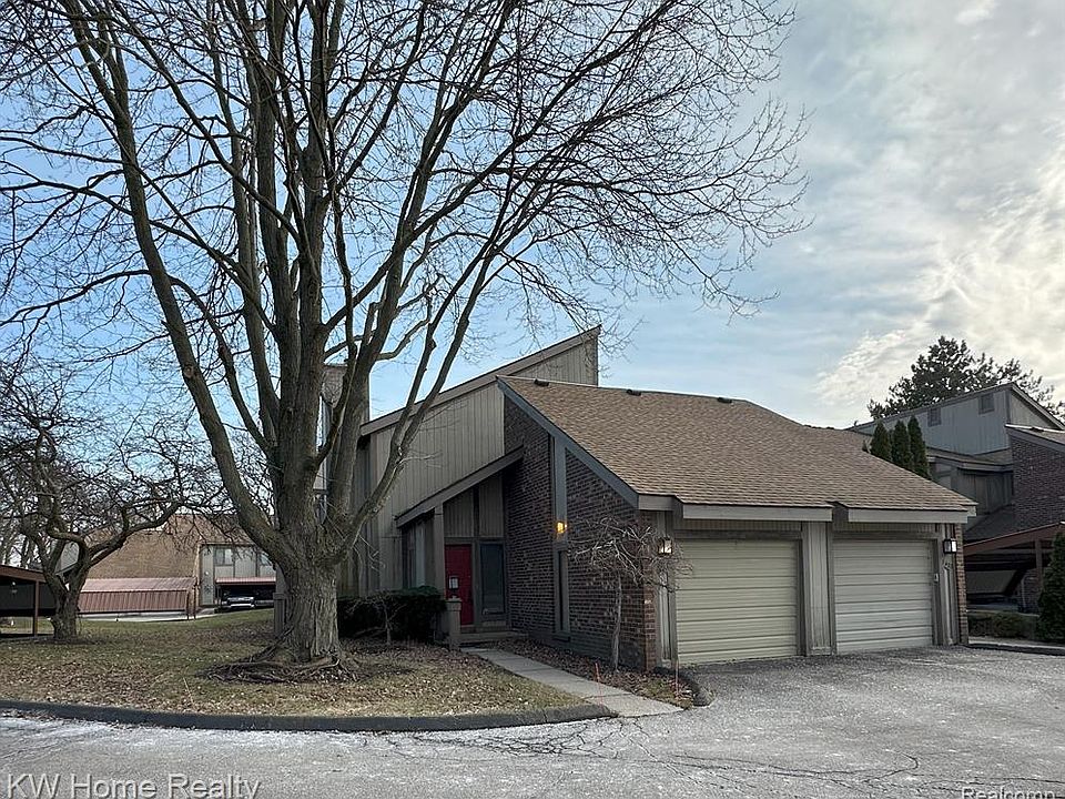 7421 Radcliff Ct, West Bloomfield, MI 48322 Zillow