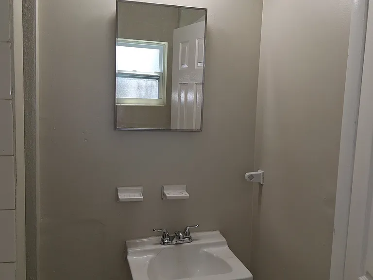 5645 Merrill Rd #1 — Photo 6