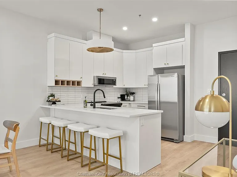 364 Grand Ave E #305 — Photo 24