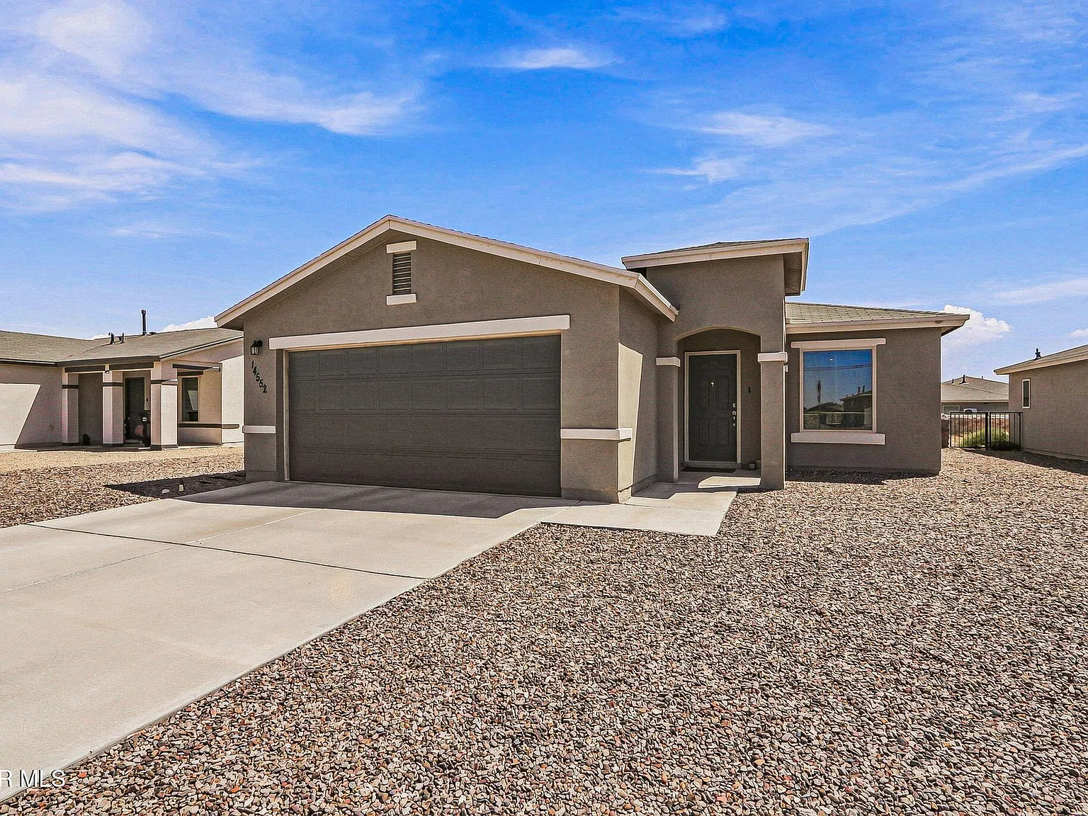 3 bed, 2.0 bath, 1350 sqft, $1,575 — Photo 3