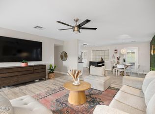 8143 E Weldon Ave, Scottsdale, AZ 85251