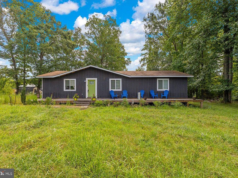 1st image of 262 Kinzie Ln