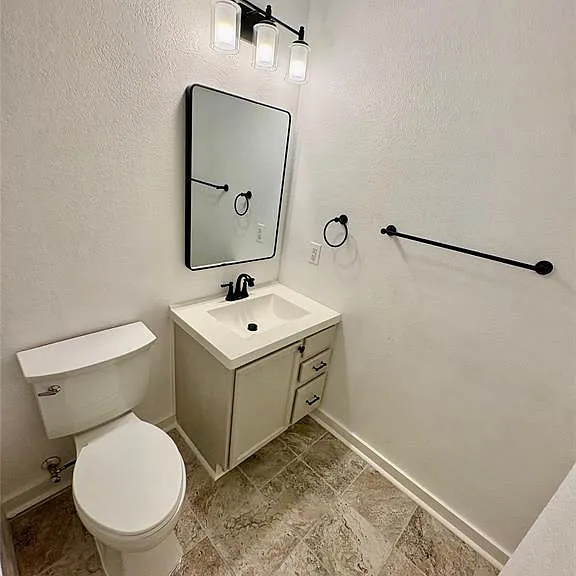 8003 Bannock Ln — Photo 37