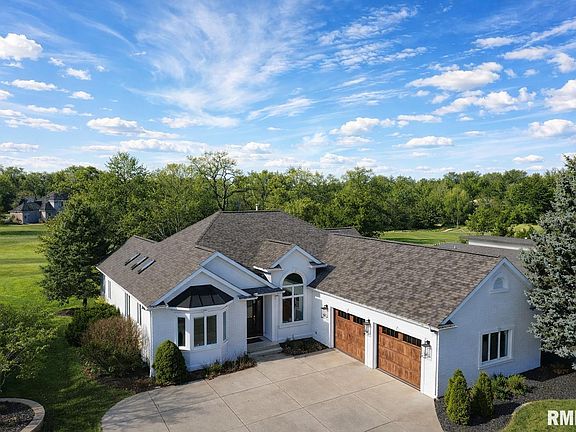 3rd image of 5205 N Ashford Dr