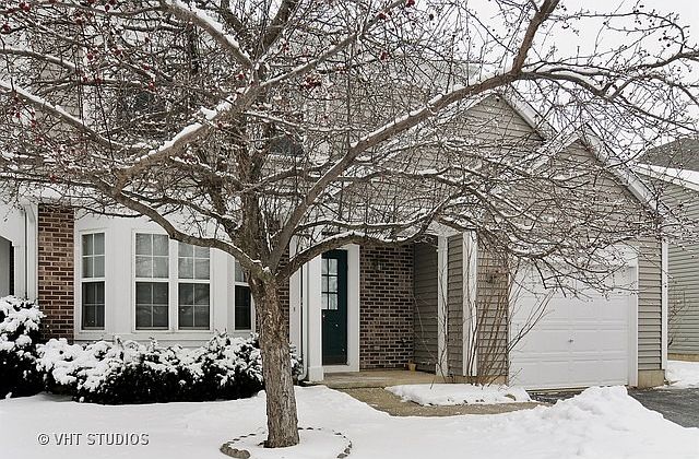 1st image of 72 Summerhill Dr