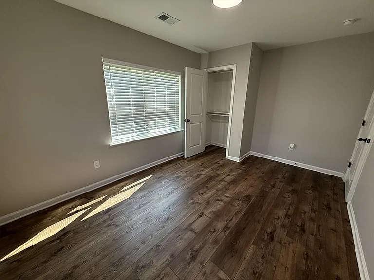 6970 Raleigh Lagrange Dr — Photo 23