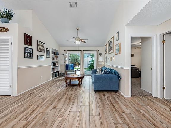 4th image of 1707 GRANGE CIRCLE