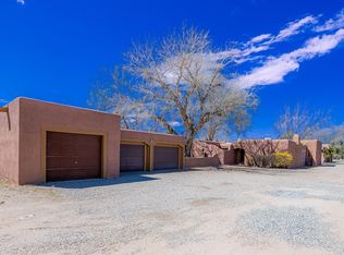 7617 Guadalupe Trl NW, Los Ranchos De Albuquerque, NM 87107