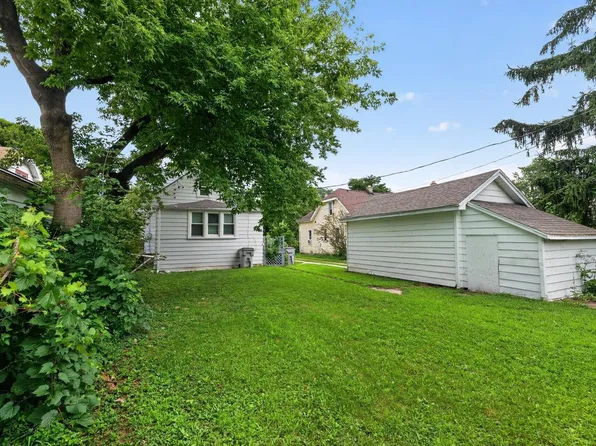 4661 N 49th STREET, Milwaukee, WI 53218