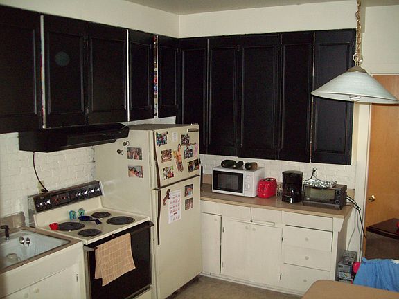 4th image of 216 W Irving Ave