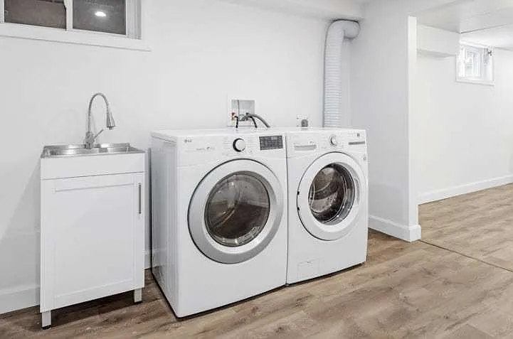 Laundry - Renovated
