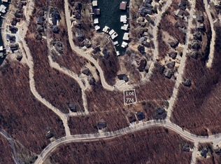 774 Eagle Dr, Lake Ozark, MO 65049