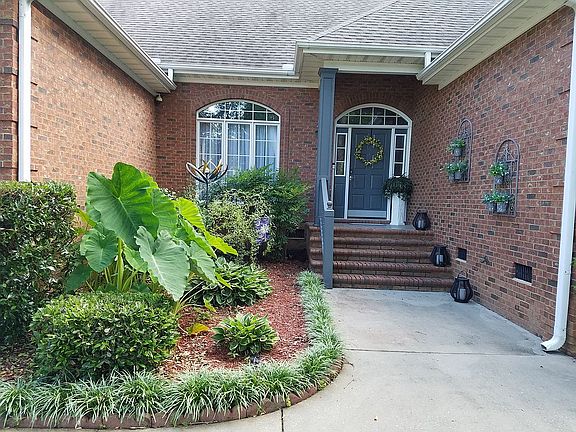 4th image of 103 Chase Ln