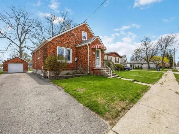 530 Plympton St, Plympton Wyoming, ON N0N 1T0