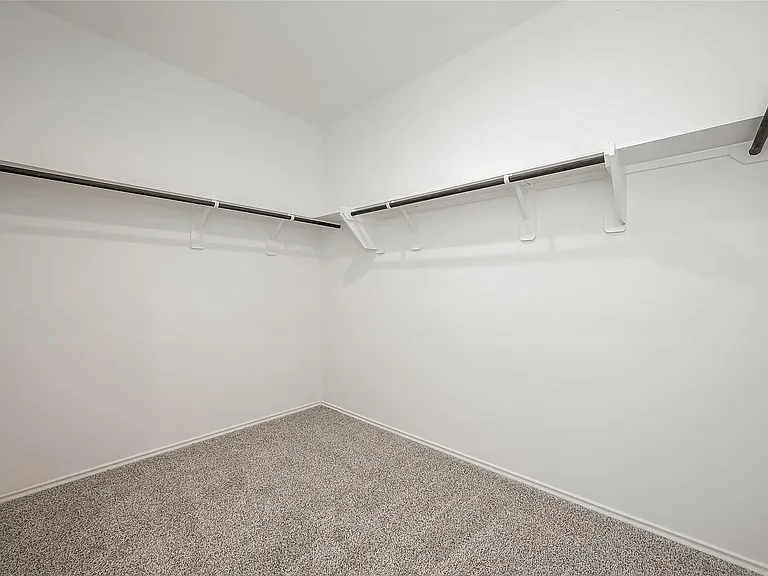 5619 Vintage Oakmont Dr — Photo 26