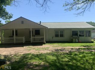 690 Yarbrough Rd, Summerville, GA 30747