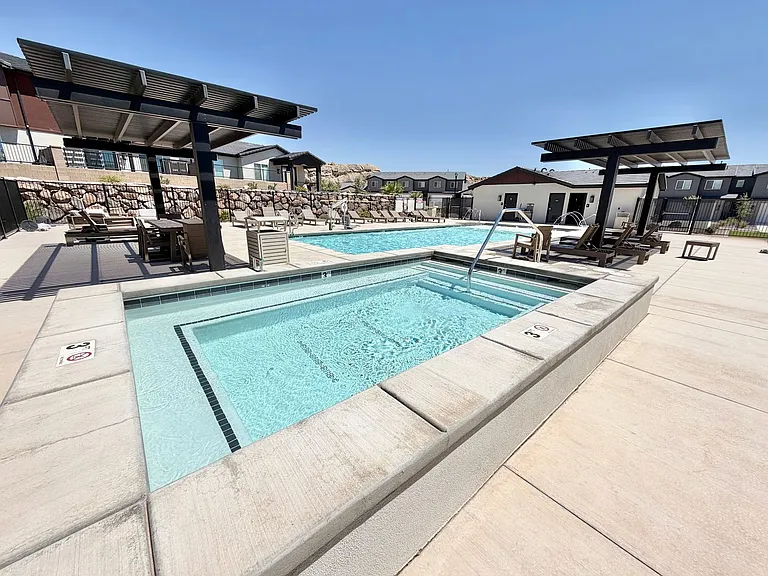 3934 E Fossil Way — Photo 27