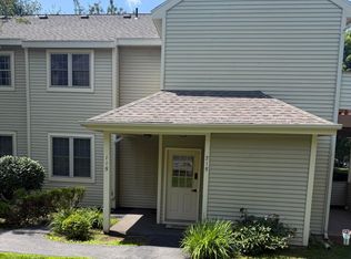 215 Monmouth Way, Halfmoon, NY 12065