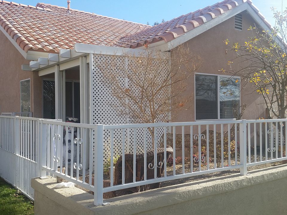 2nd image of 11640 Oak St