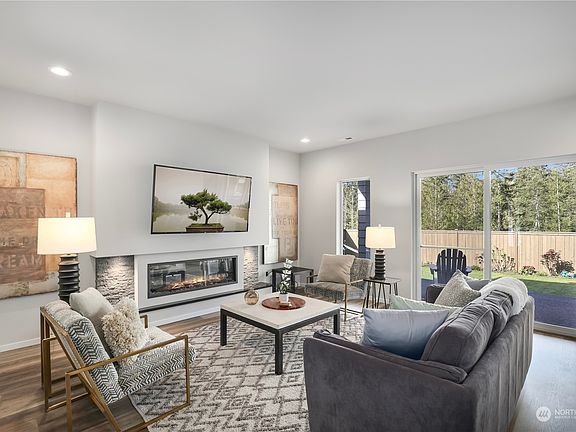 5th image of 33383 Holly Avenue SE