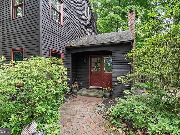 3rd image of 5839 Private Rd
