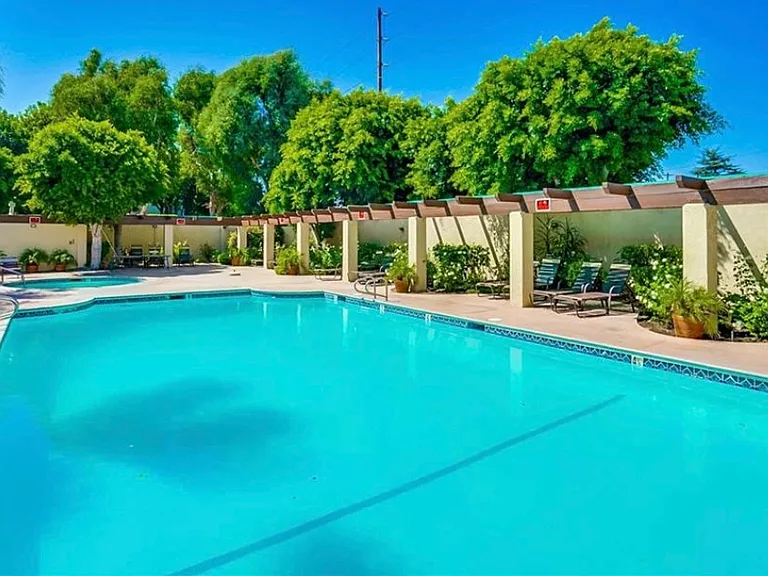 12720 Burbank Blvd #114 — Photo 3