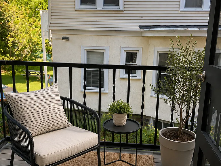 15 Colliston Rd #6 — Photo 8