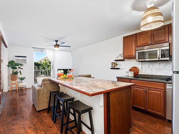 2nd image of 75-5766 Kuakini Hwy APT 103