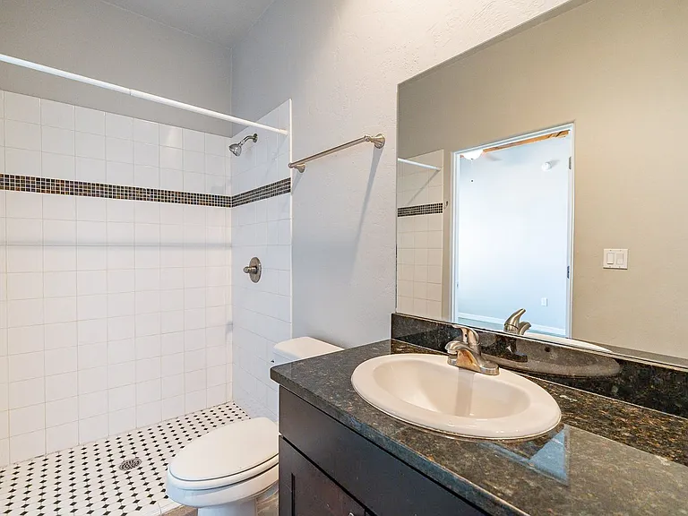 222 S. Cherry Ave. — Photo 17
