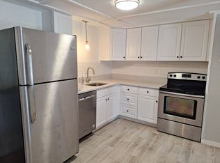 2 Filias Cir #B, Manchester, MA 01944