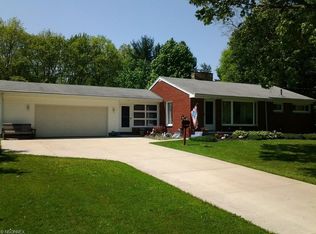 31 S Spruce St, Jefferson, OH 44047