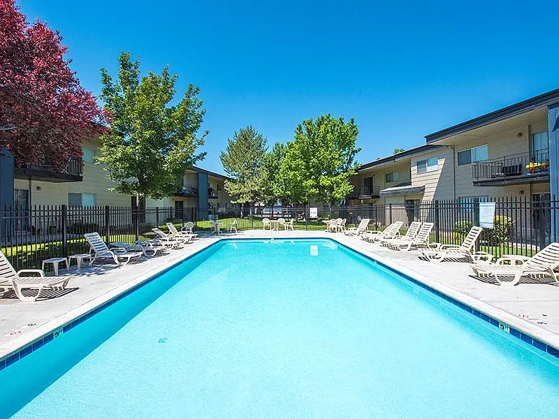 Aspenwood Apartments — Photo 2