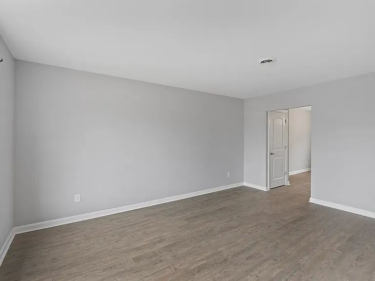 827 Saint Clair Ave #A — Photo 17