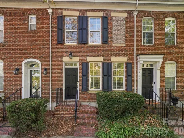 8528 Beaver Creek Dr, Charlotte, NC 28269