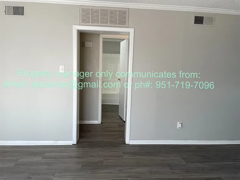 7404 Avenue X #101 — Photo 13