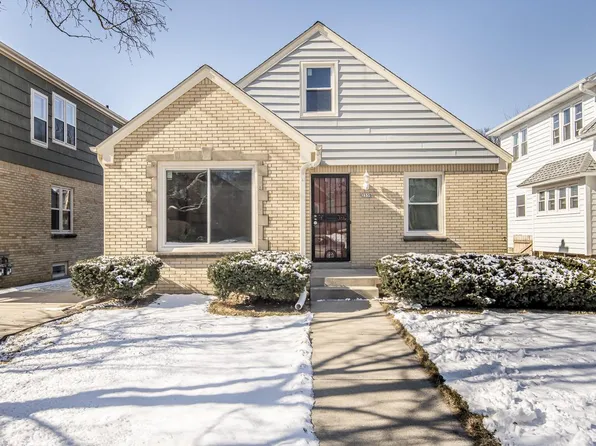 2559 North 67th STREET, Wauwatosa, WI 53213